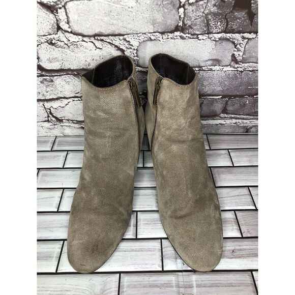 Aquatalia Taupe Suede Leather Side Zip Heel Ankle Booties Women’s Sz 10M US/41EU - Picture 2 of 16